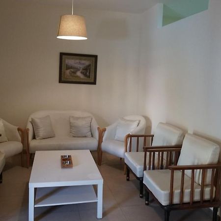 Ground Floor Apartment By Circular Pool In Talabay Aqaba Exteriör bild