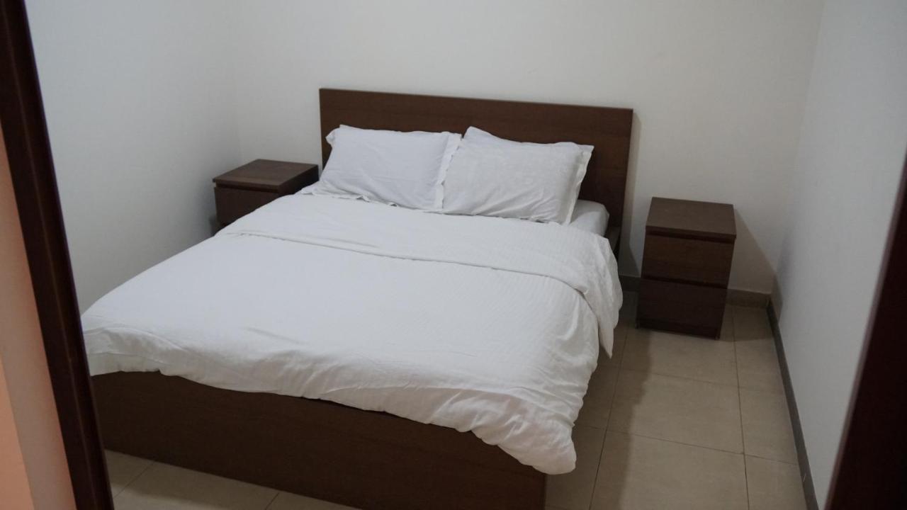 Ground Floor Apartment By Circular Pool In Talabay Aqaba Exteriör bild
